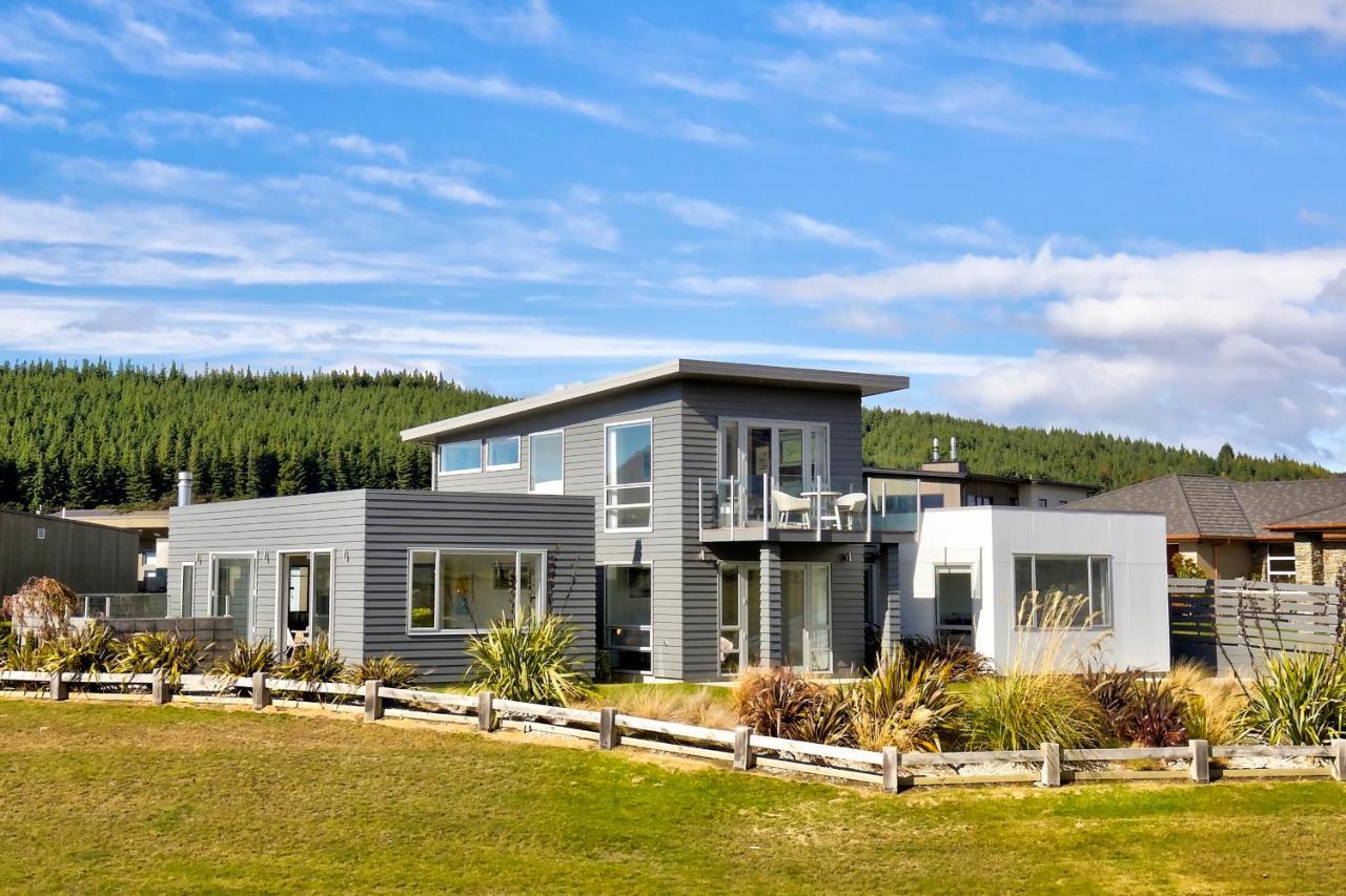 Infinity And Beyond Villa Wanaka Exterior photo